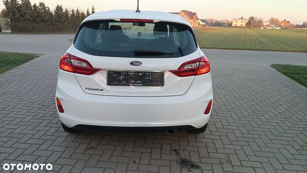 Ford Fiesta - 6