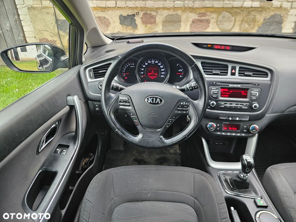 Kia Ceed 1.6 GDI M - 15