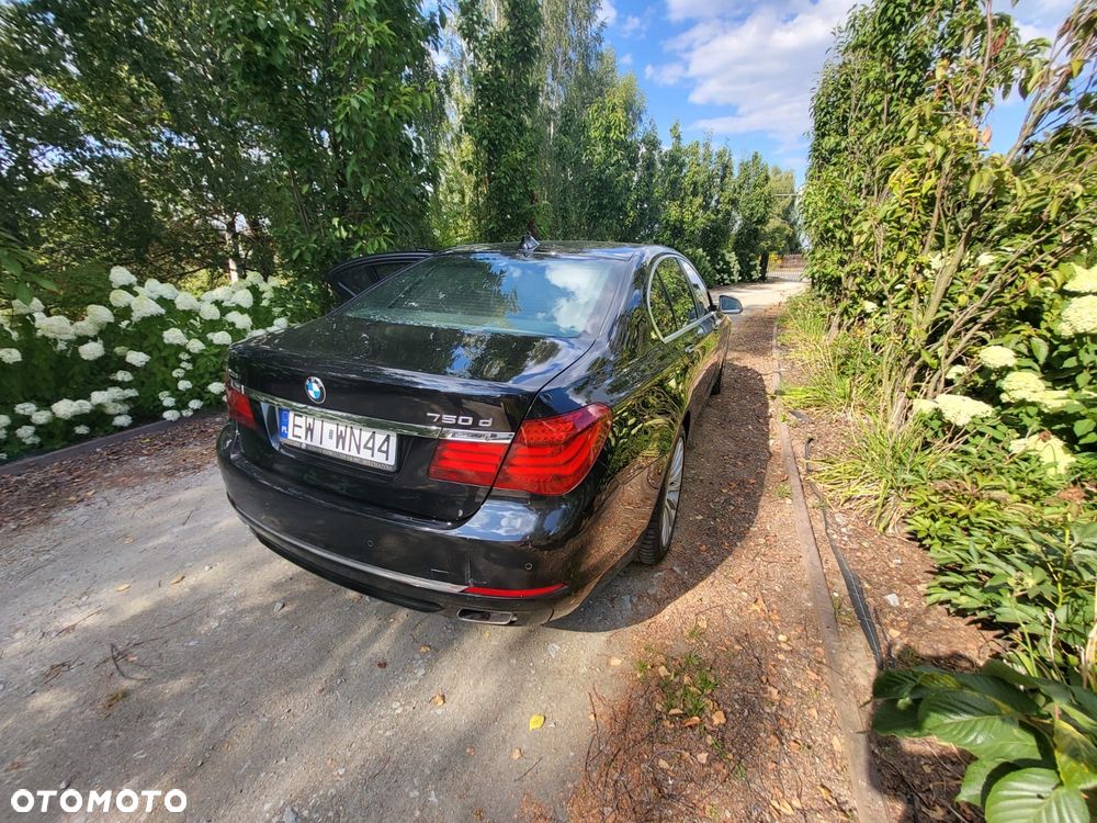 BMW Seria 7 750d xDrive - 5