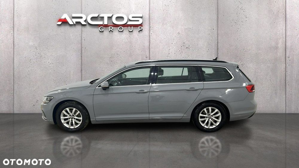Volkswagen Passat 2.0 TDI EVO Business DSG - 2