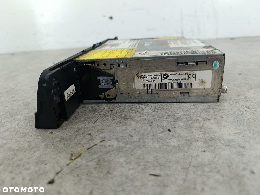 RADIO FABRYCZNE BMW 3 E46 FL 7640273342 8152284  BLAUPUNKT - 7