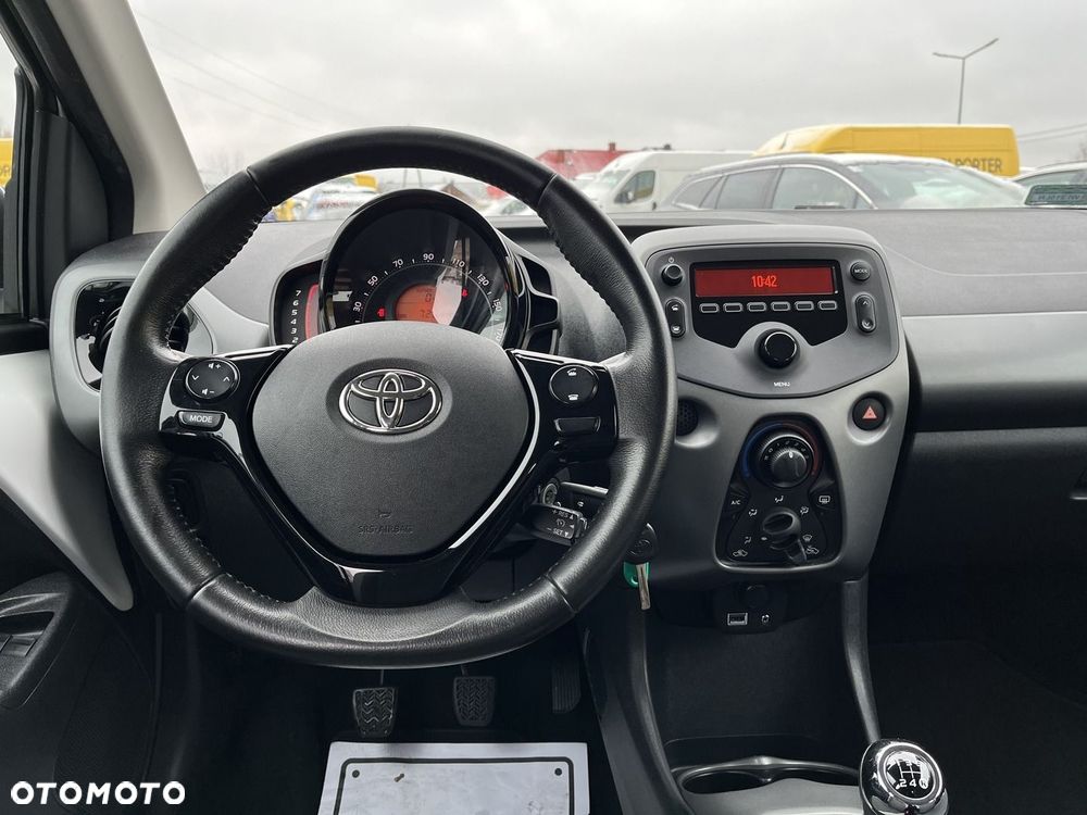 Toyota Aygo - 11