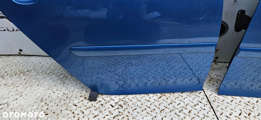 VW Golf V 1K  5 Drzwi tył prawy Drzwi tylne prawe Drzwi tył lewy Drzwi tylne lewe   BEZ RDZY ORYGINAŁ LAKIER - 8