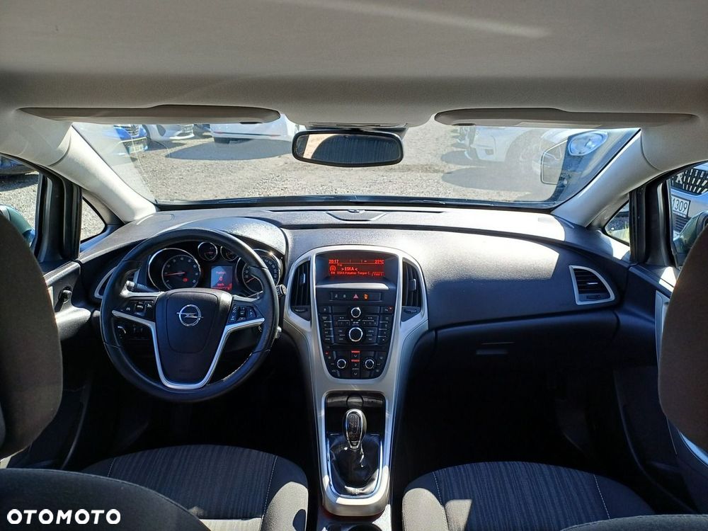 Opel Astra 1.4 Turbo Style - 24