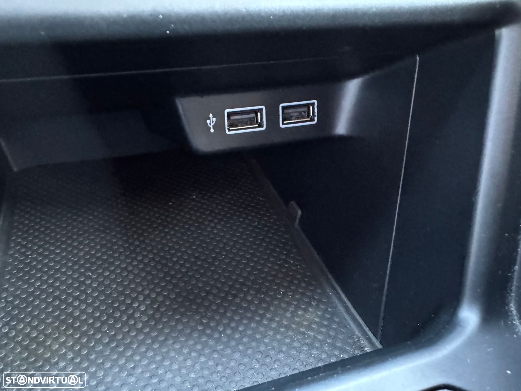 VW Polo 1.6 TDI Highline - 25
