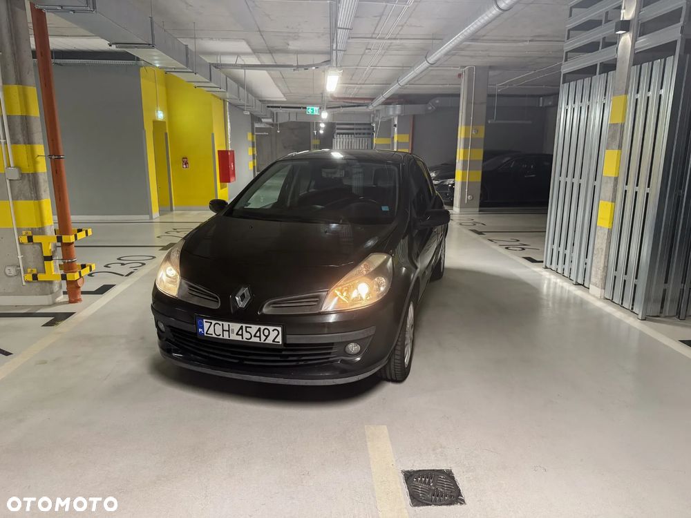 Renault Clio 1.5 dCi Extreme - 2
