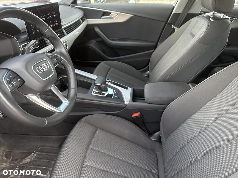 Audi A4 - 12