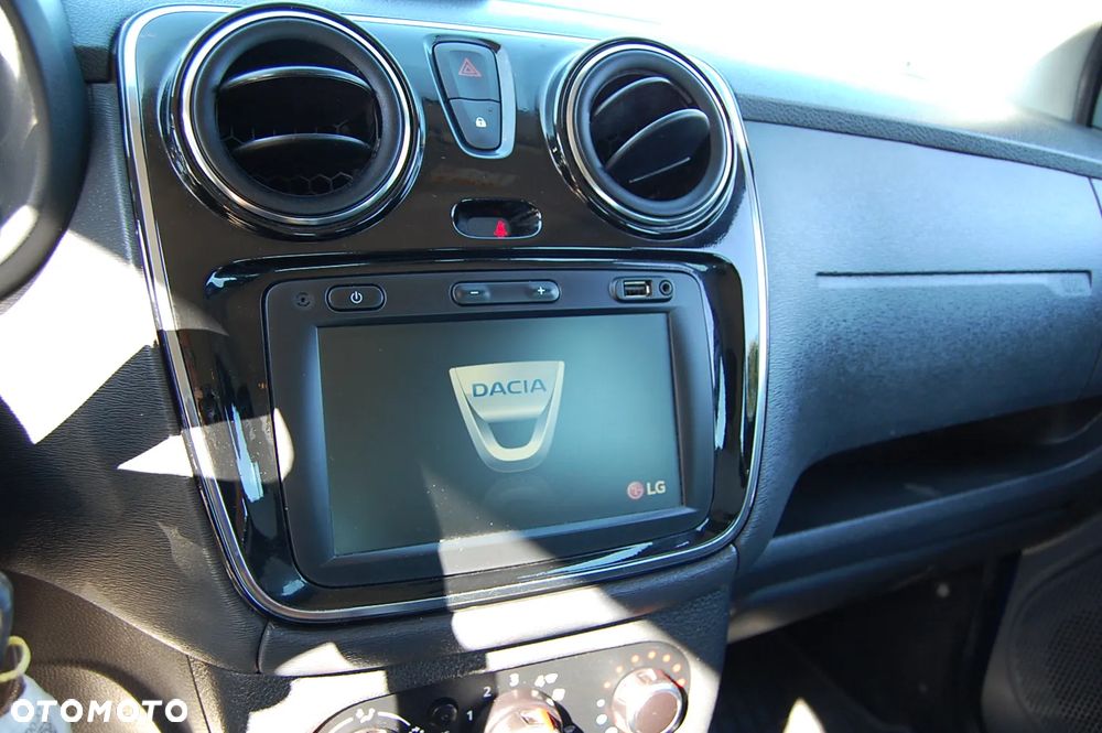 Dacia Lodgy 1.3 TCe Stepway S&S - 10