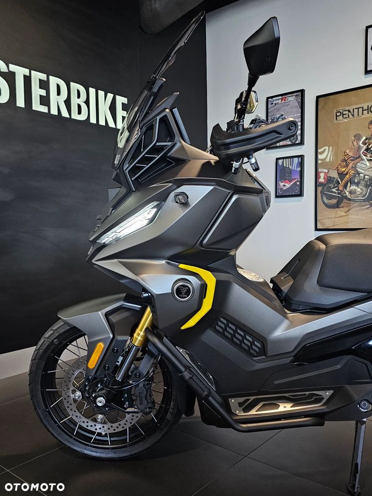 VOGE SR450X - 18
