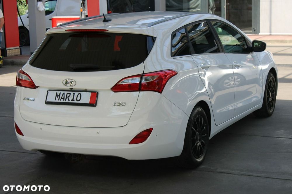 Hyundai i30 1.6 Automatik Style - 6
