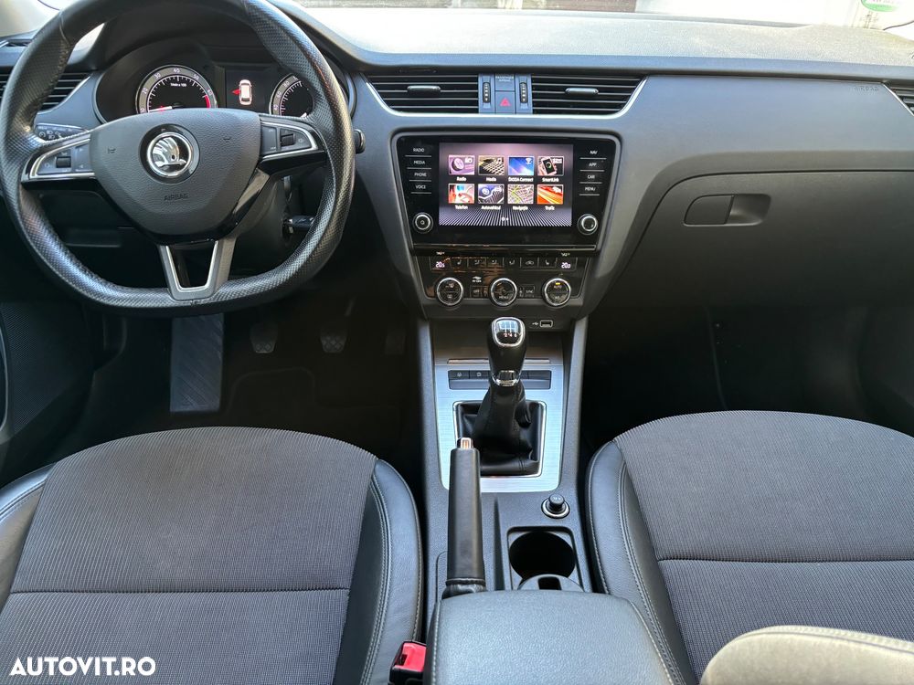 Skoda Octavia - 11