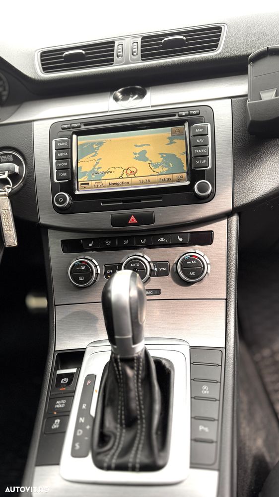 Volkswagen Passat 2.0 TDI SCR DSG BlueMotion Highline - 12