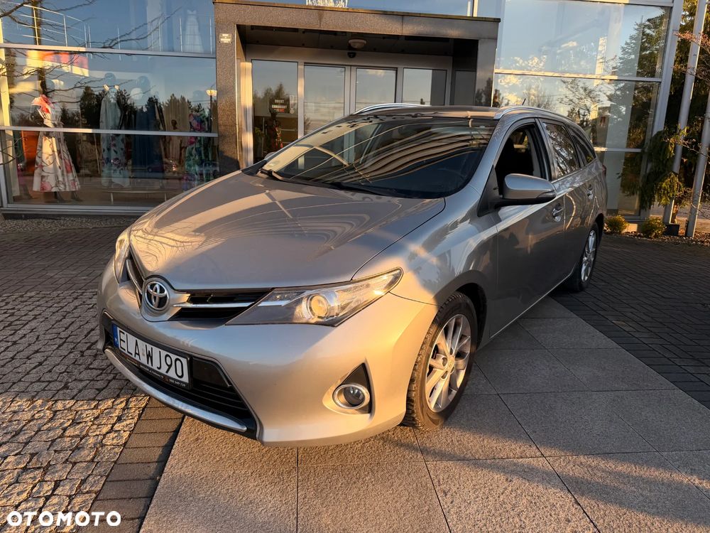 Toyota Auris 1.6 Executive - 23