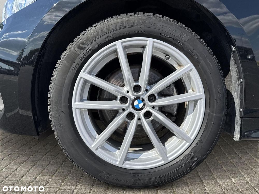 BMW Seria 3 320i - 8