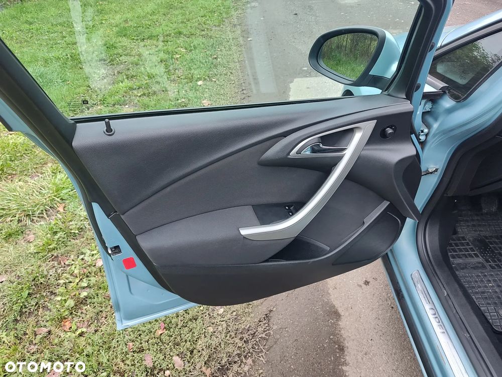 Opel Astra 1.6 Style - 24