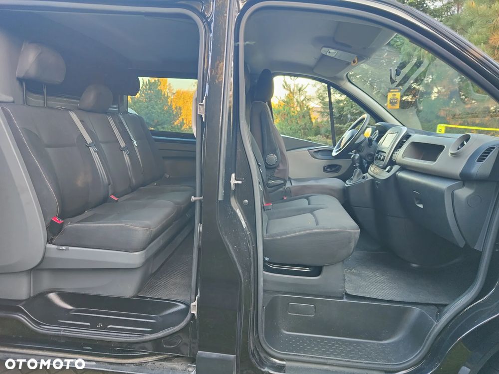 Renault Trafic - 12