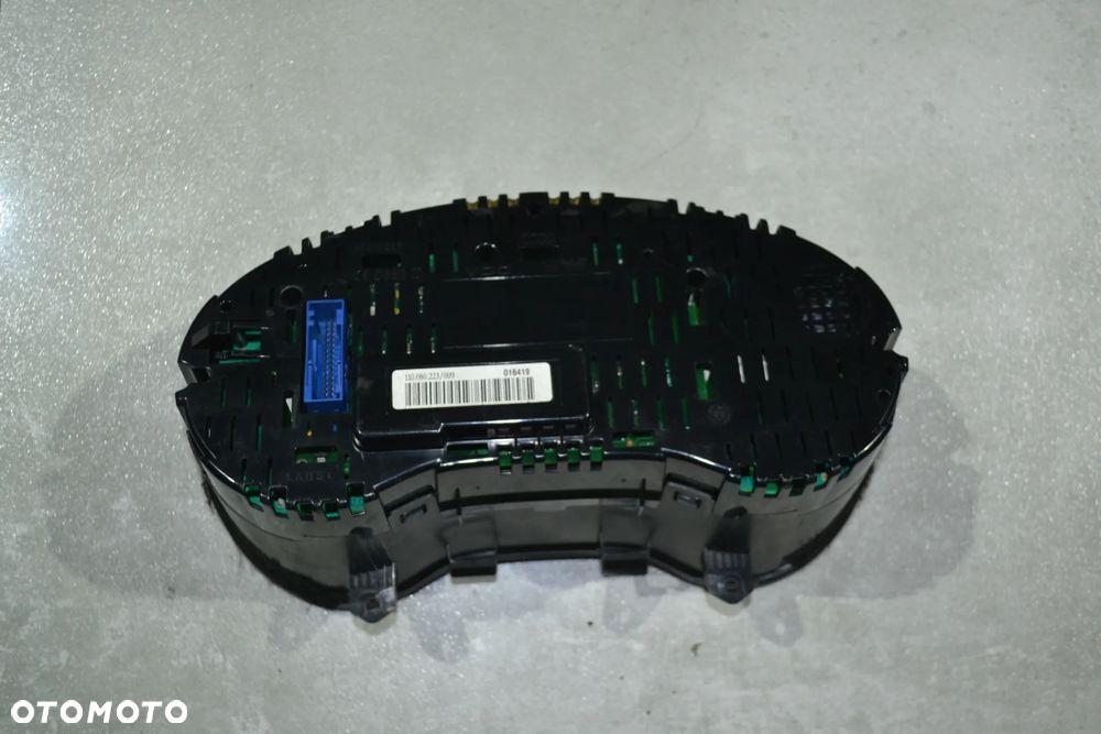 AUDI A3 8P TDI LICZNIK ZEGAR EUROPA 8P0920930C - 2