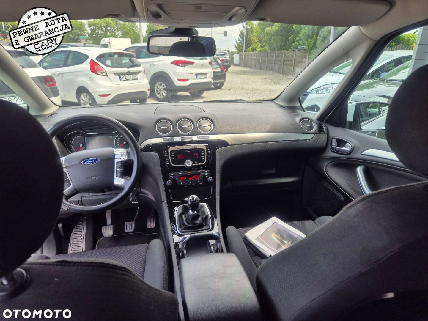 Ford S-Max - 17