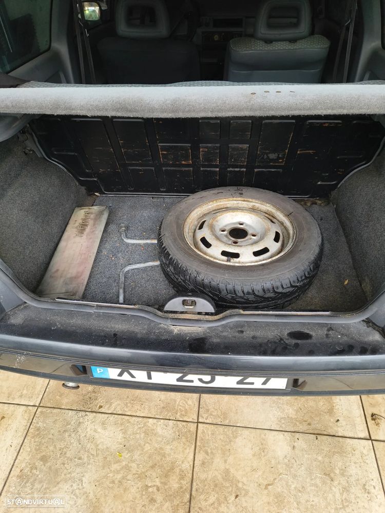 Renault Clio 1.1 RL - 13