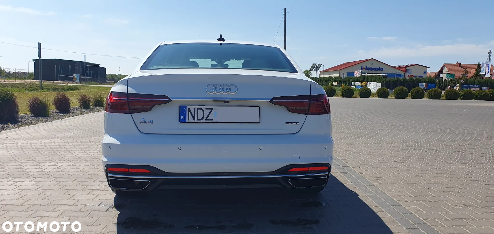 Audi A4 45 TFSI quattro S tronic S line - 4