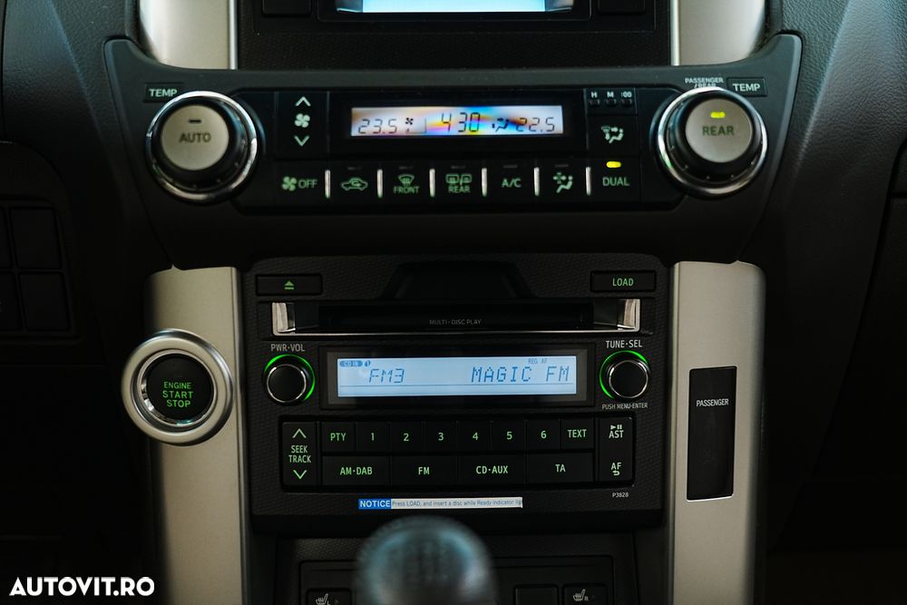 Toyota Land Cruiser 3.0l Turbo D-4D Luxury - 13
