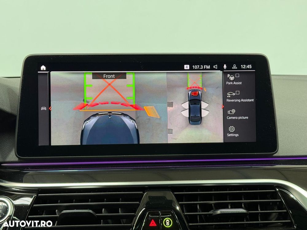 BMW M5 M550i xDrive AT - 15