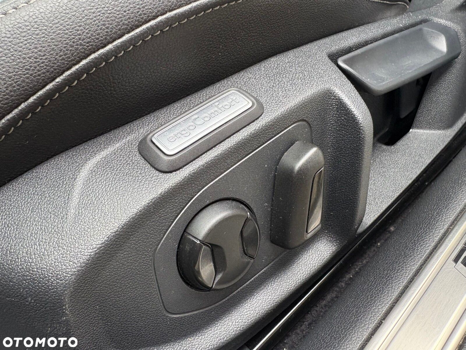 Volkswagen Arteon 2.0 TSI R-Line DSG - 22