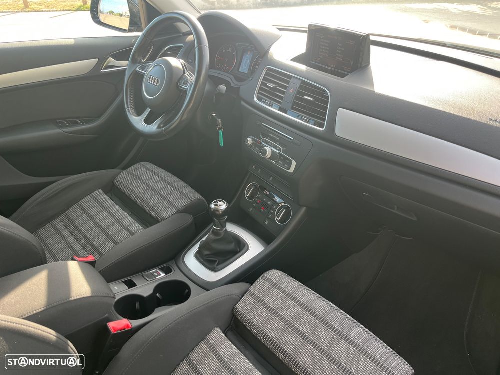 Audi Q3 2.0 TDI S-line - 20