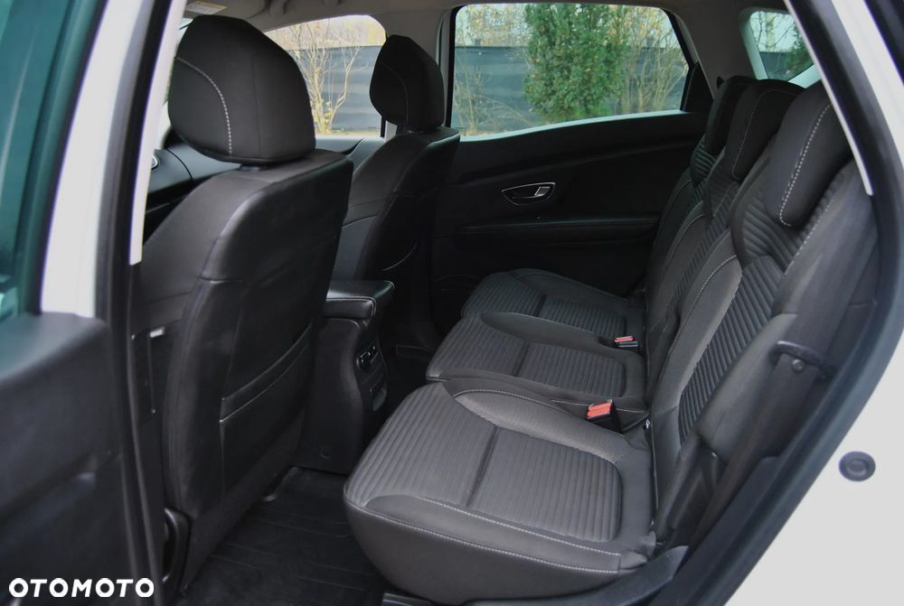 Renault Scenic BLUE dCi 120 BUSINESS EDITION - 6