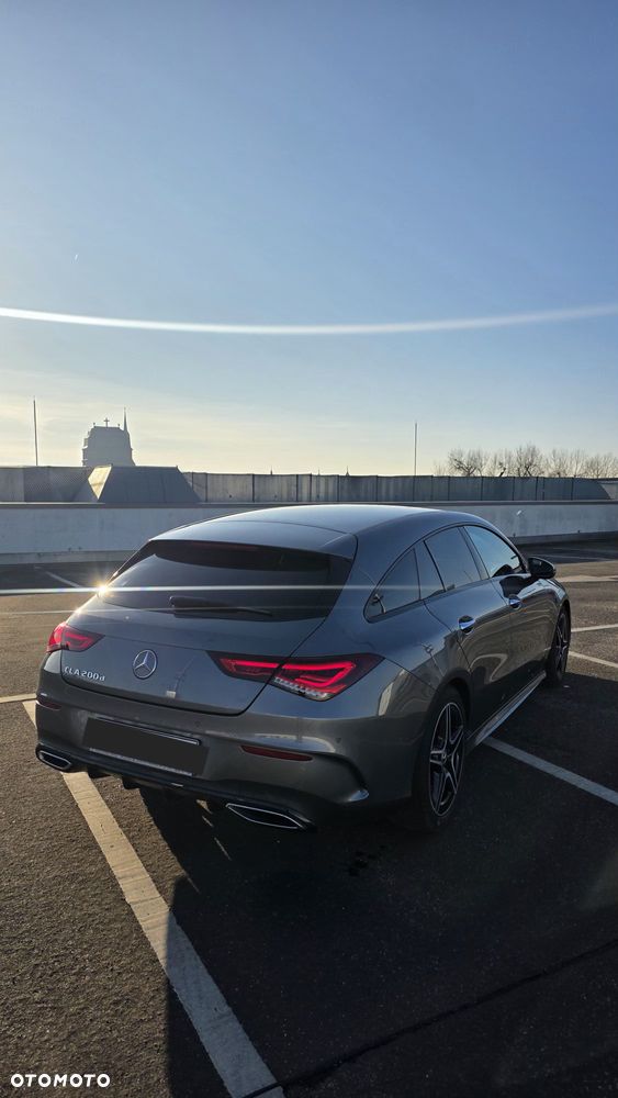 Mercedes-Benz CLA 200 d AMG Line 8G-DCT - 4