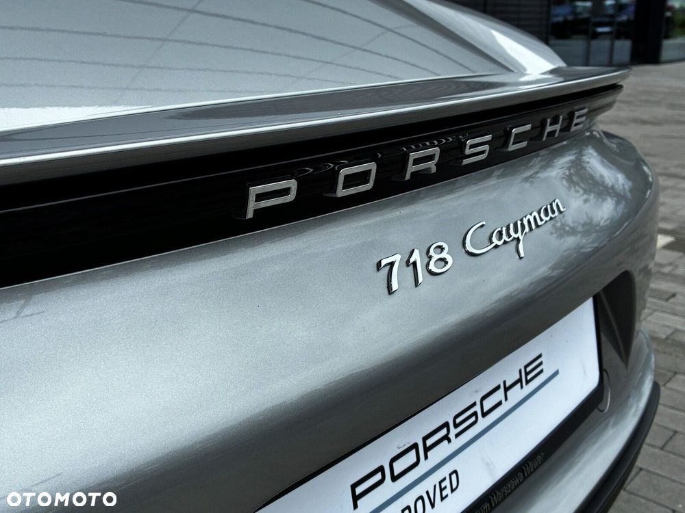 Porsche 718 Cayman - 13