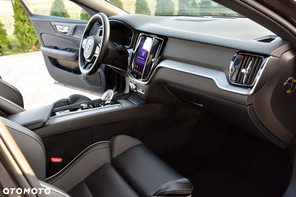 Volvo S60 B4 B Geartronic RDesign - 28