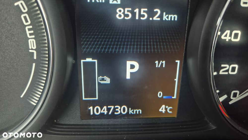 Mitsubishi Outlander 2.0 4WD Plus - 15