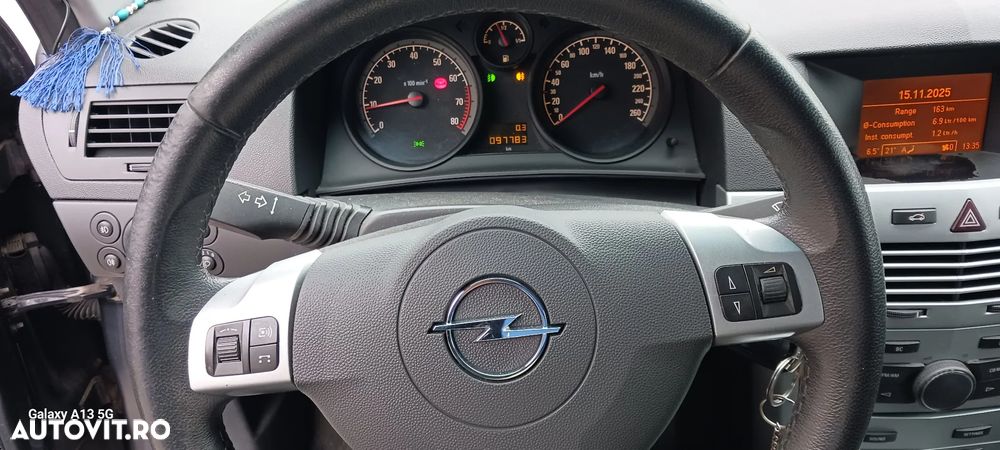 Opel Astra - 9