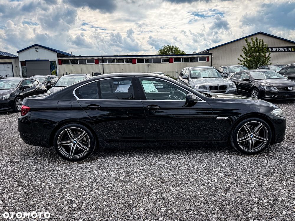 BMW Seria 5 525d Modern Line - 13