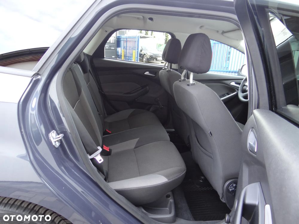 Ford Focus 1.6 TDCi Trend - 16