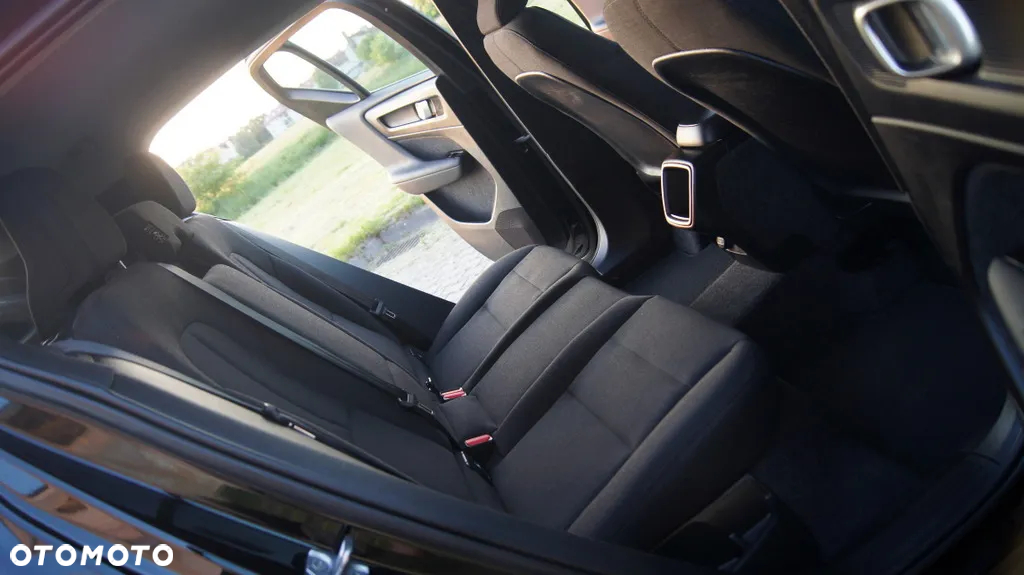 Volvo XC 40 T2 Momentum Core - 30