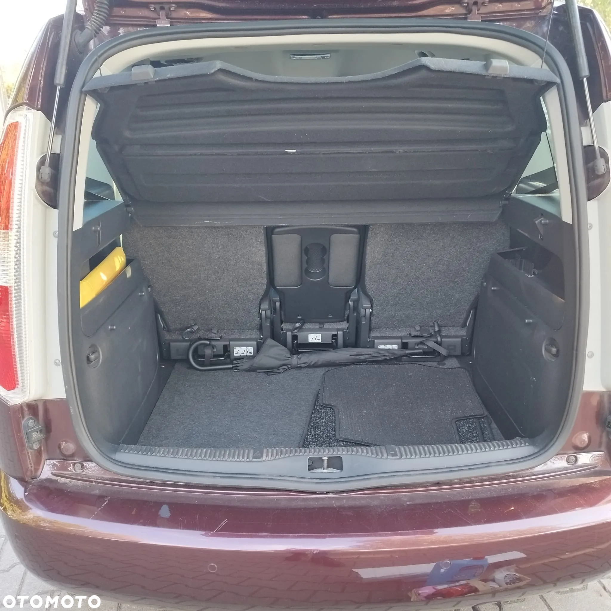 Skoda Roomster 1.6 TDI DPF Ambition - 5