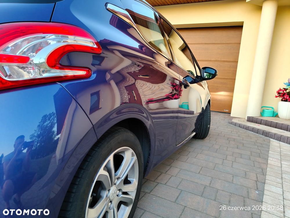 Peugeot 208 1.4 VTi Active - 4