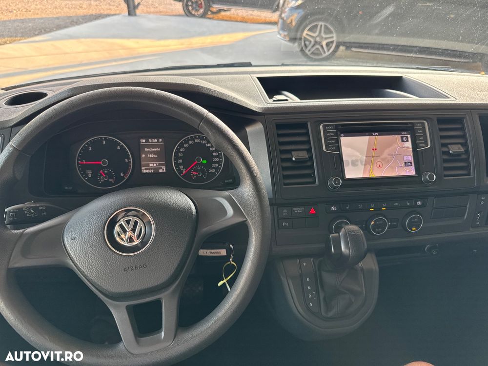 Volkswagen Caravelle LR Highline DSG - 6