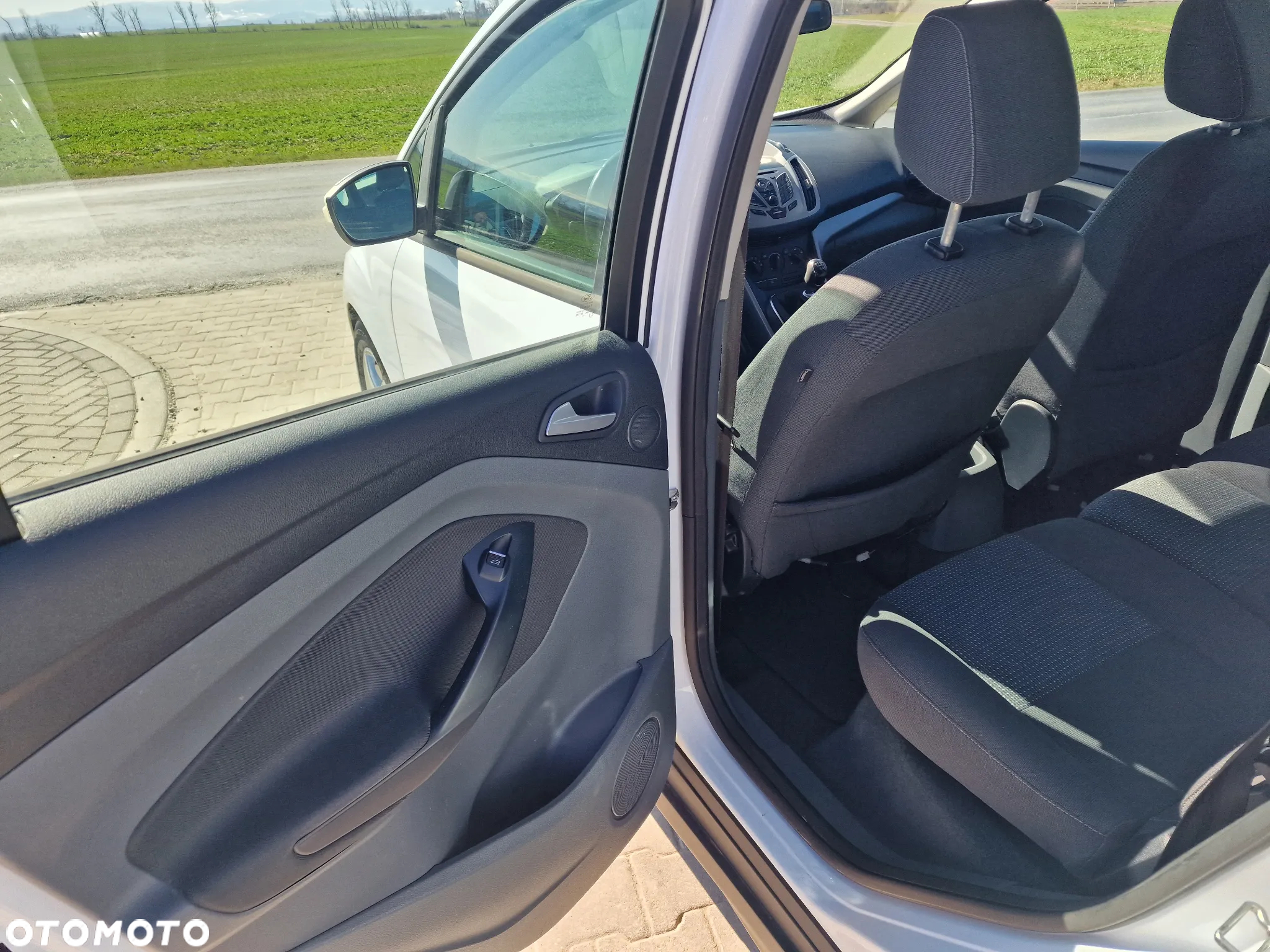 Ford C-MAX 1.6 TDCi Ambiente - 20