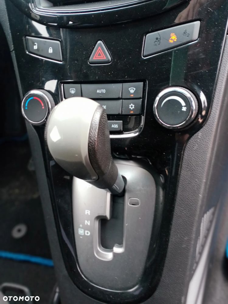 Chevrolet Orlando - 28