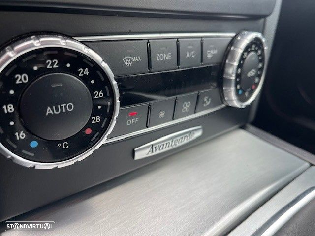 Mercedes-Benz C 220 CDi Avantgarde BE 123g - 11