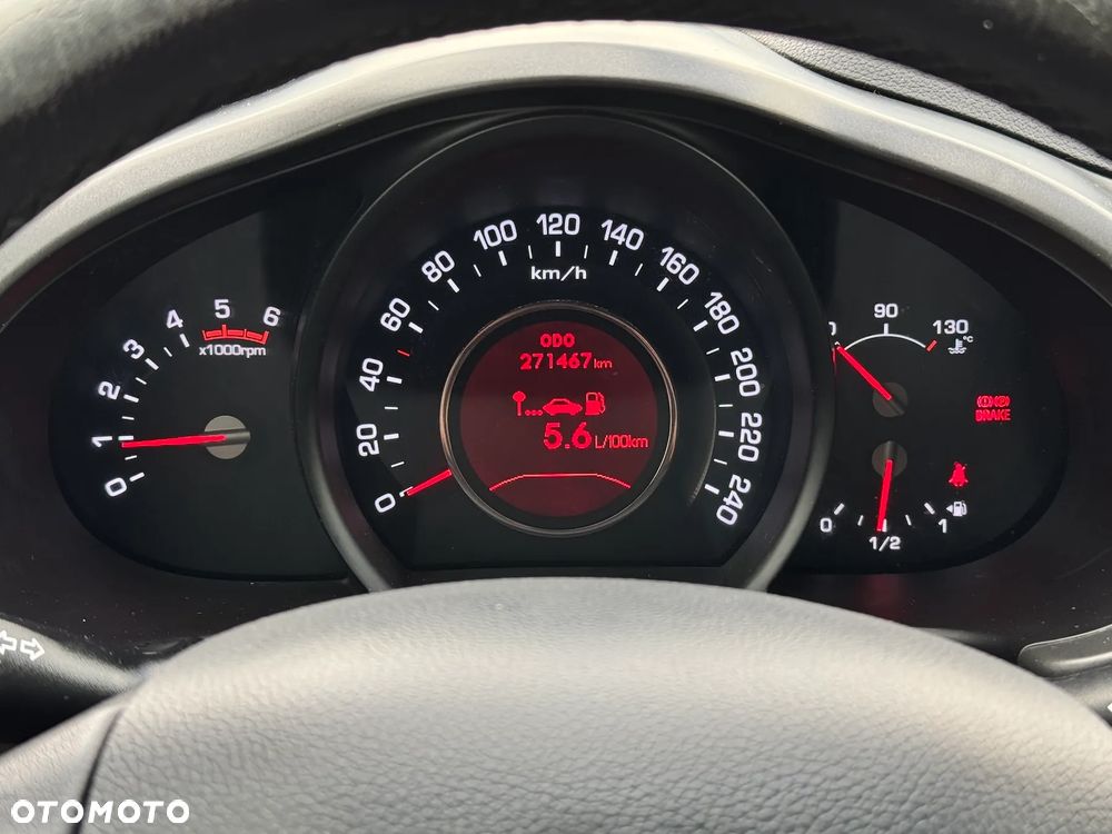Kia Sportage - 8