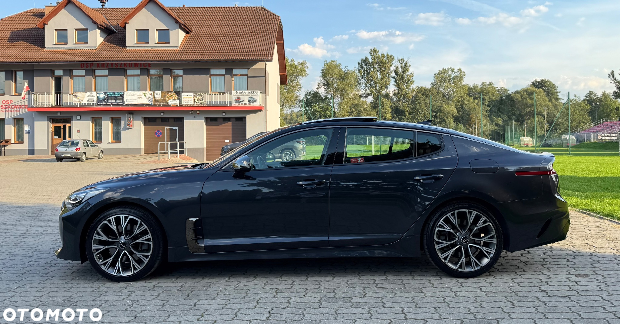 Kia Stinger 2.0 T-GDI GT Line - 6