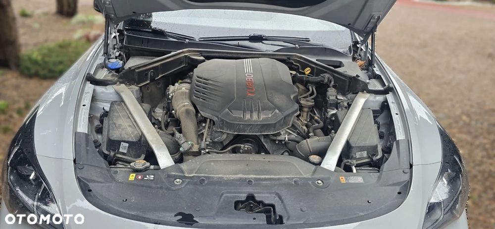 Kia Stinger 3.3 T-GDI AWD GT - 8