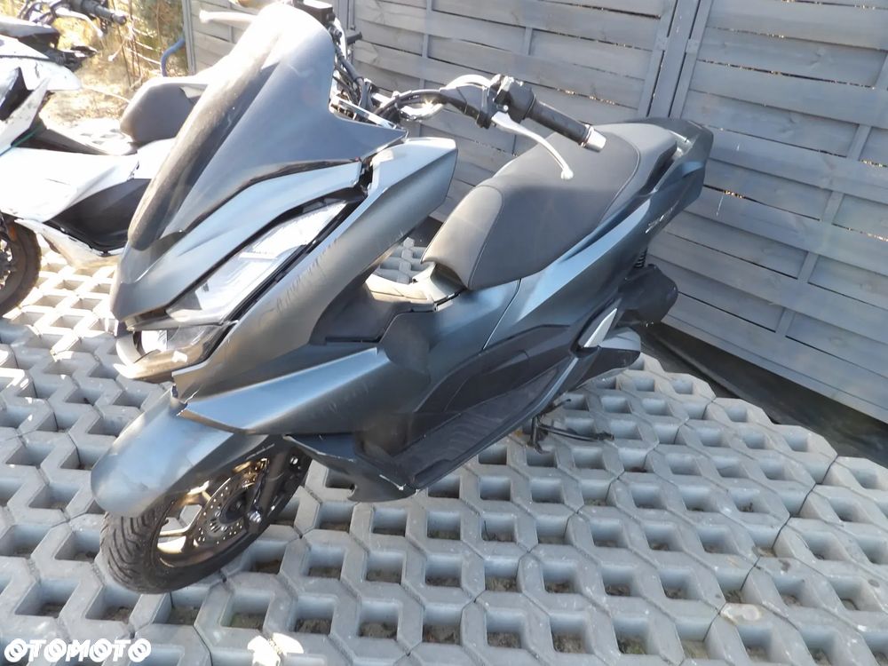 Honda PCX - 11
