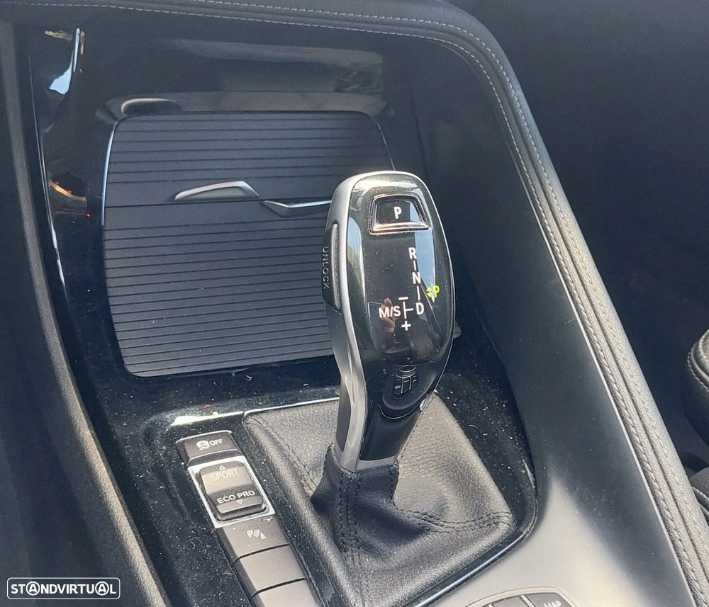 BMW X1 16 d sDrive Auto Line Sport - 7