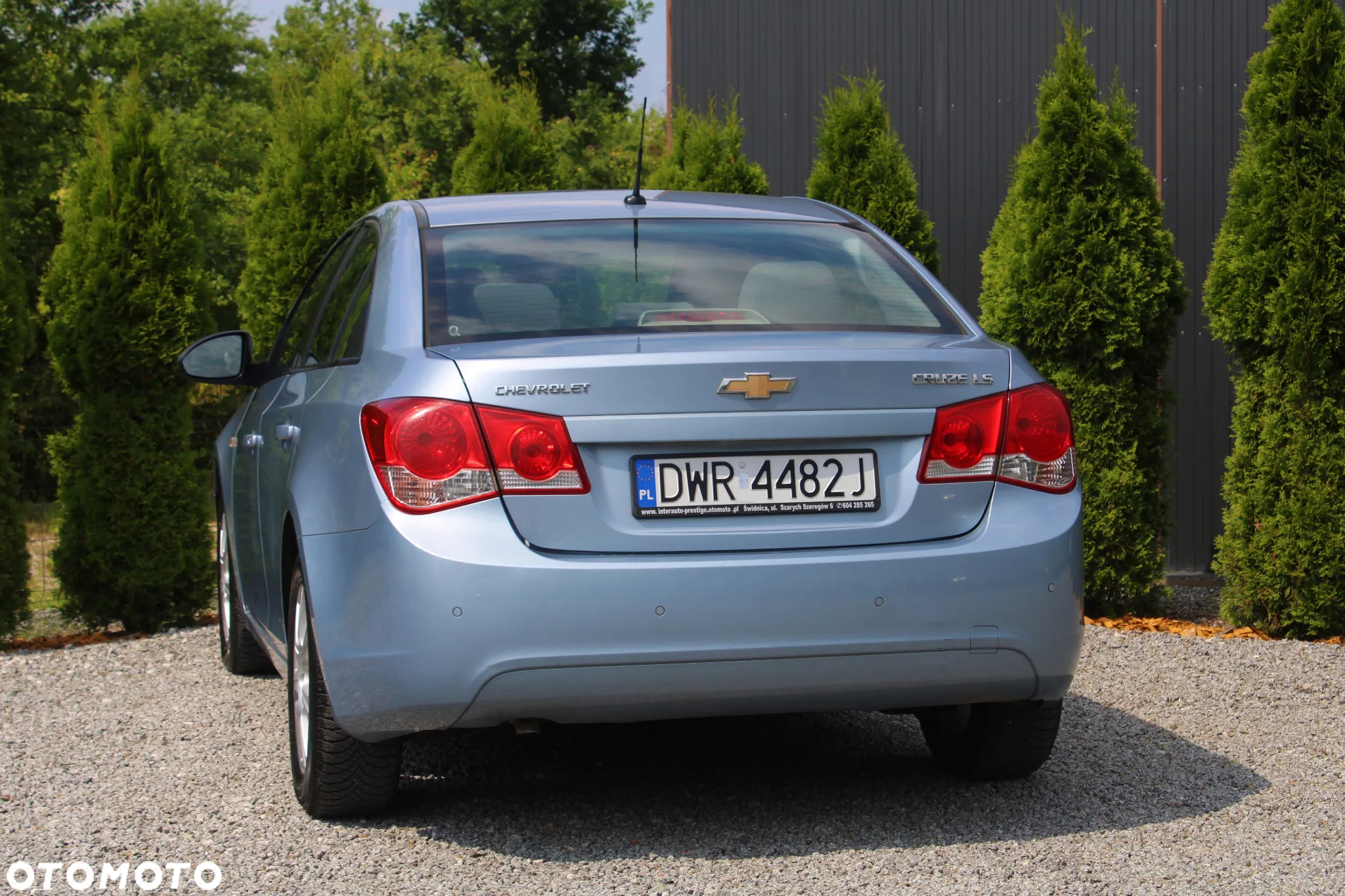 Chevrolet Cruze 1.6 LS - 8
