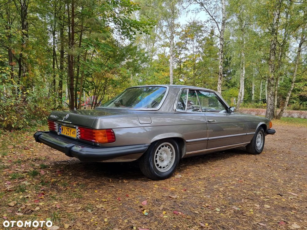 Mercedes-Benz SLC - 12